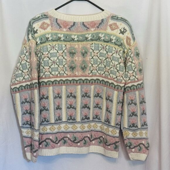 Vintage First Concepts Women’s Hand Knit Cardigan Sweater Pastel Floral Small - Picture 2 of 9